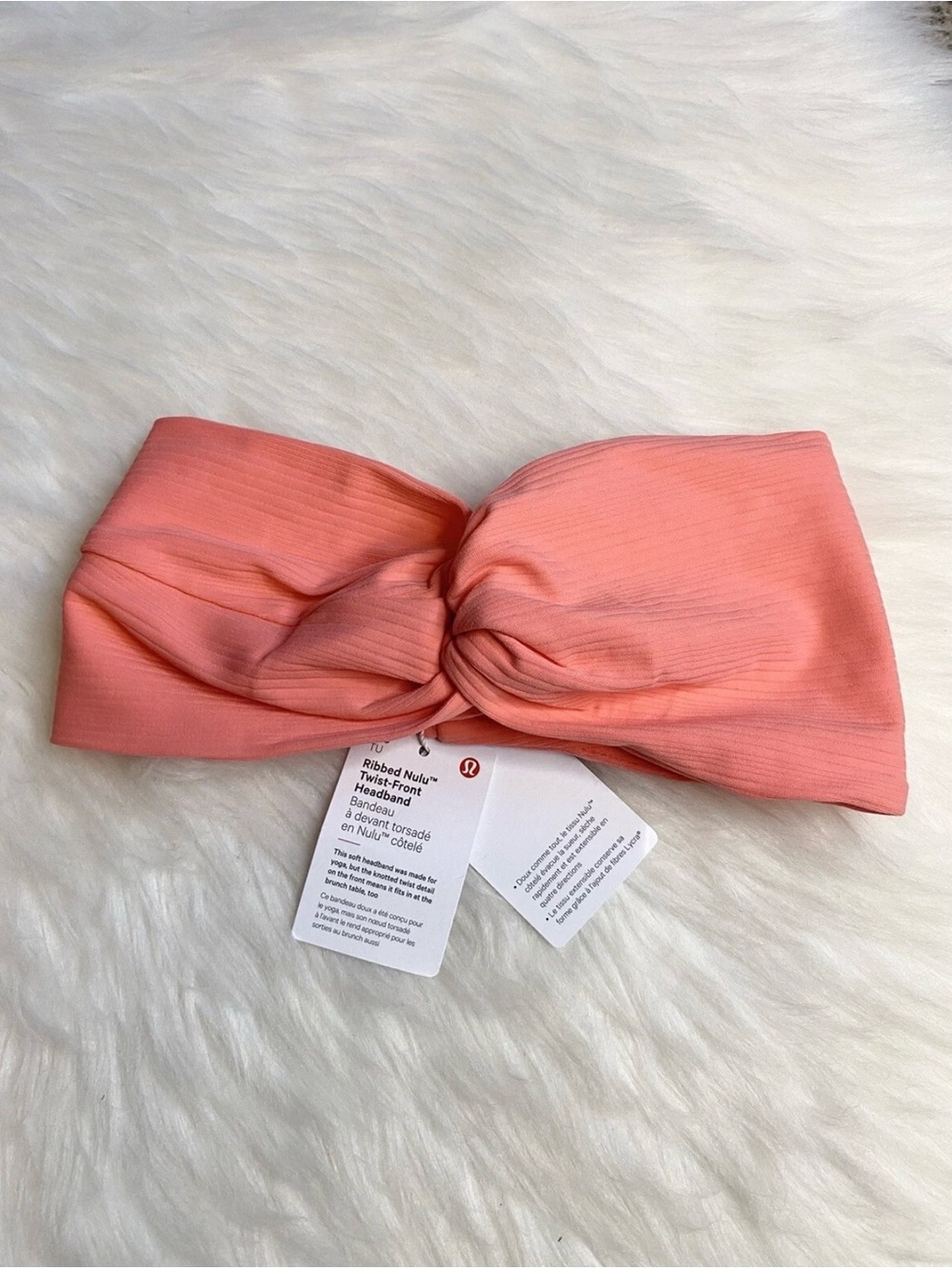 Lululemon Ribbed Nulu Twist Front headband